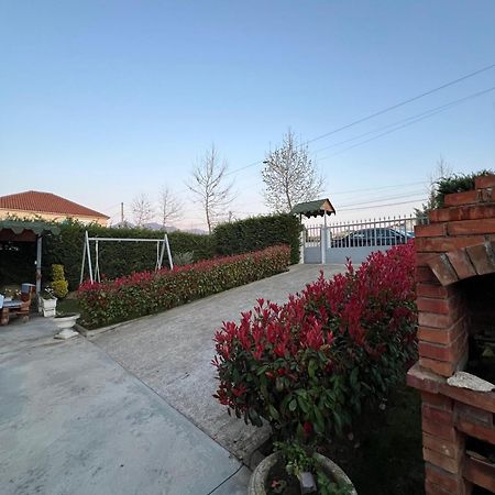Villa Cerpja Kamez Exteriör bild