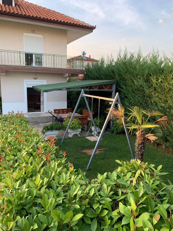 Villa Cerpja Kamez Exteriör bild